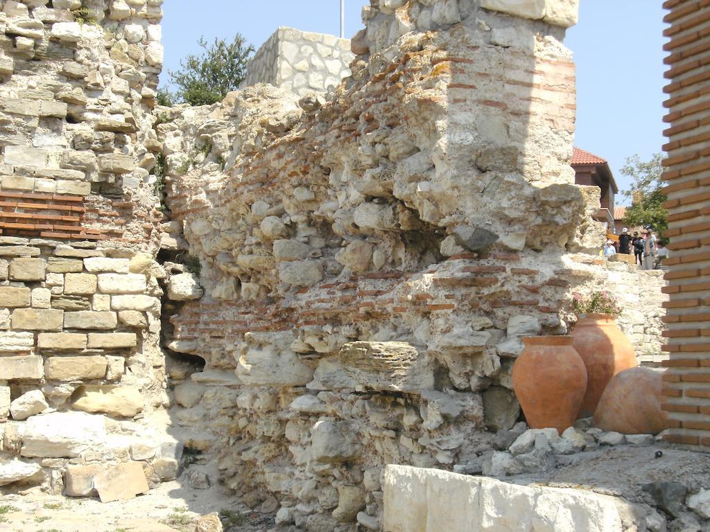 Emona Guest House Nessebar Exterior foto