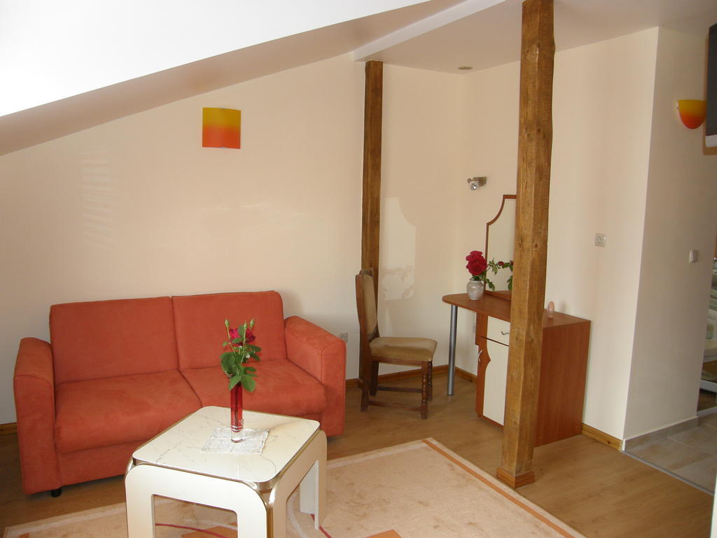 Emona Guest House Nessebar Zimmer foto