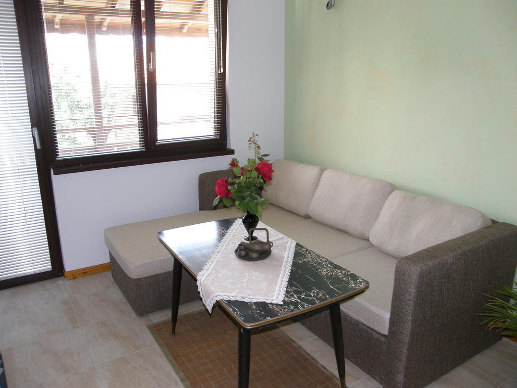 Emona Guest House Nessebar Zimmer foto