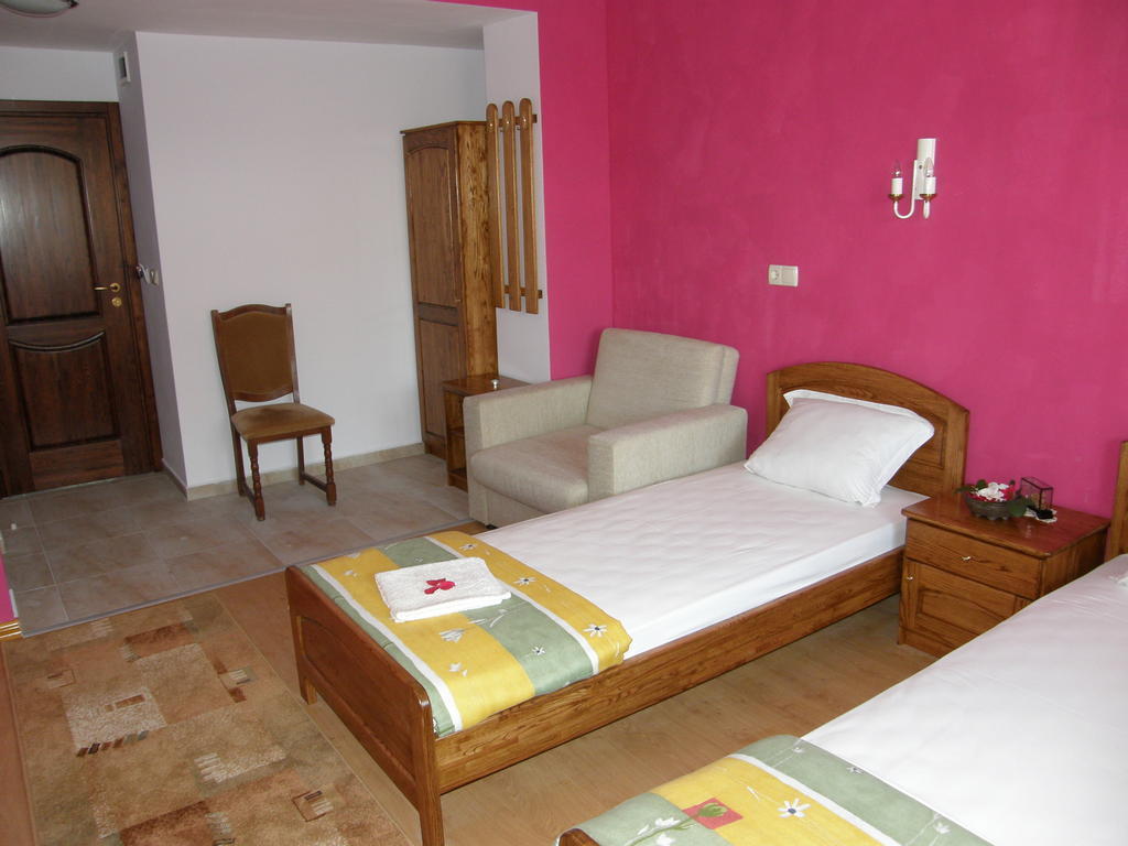 Emona Guest House Nessebar Zimmer foto